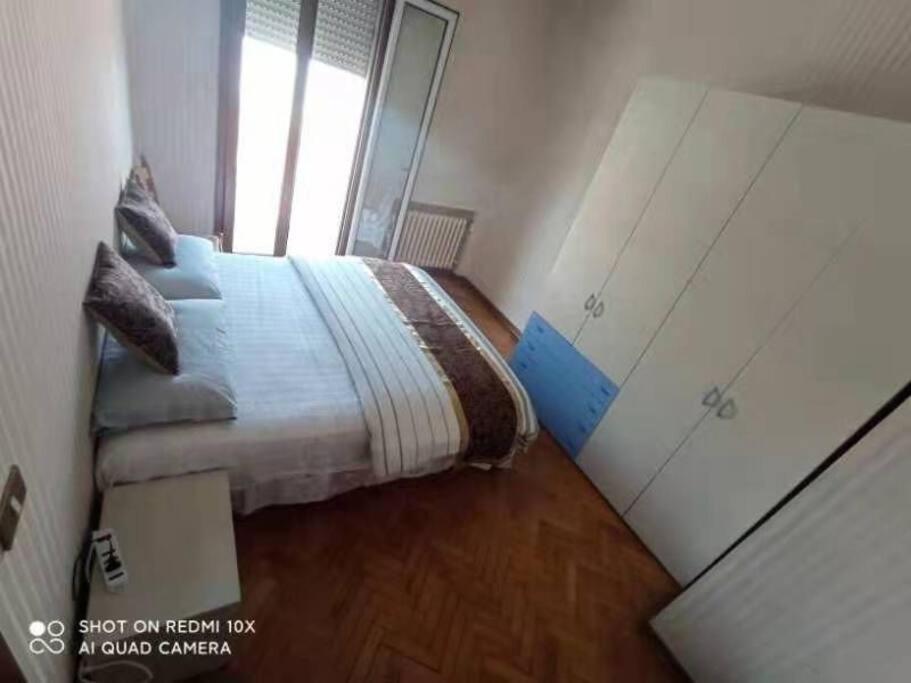 Linda'S Apparment Rooms Mestre Exterior foto